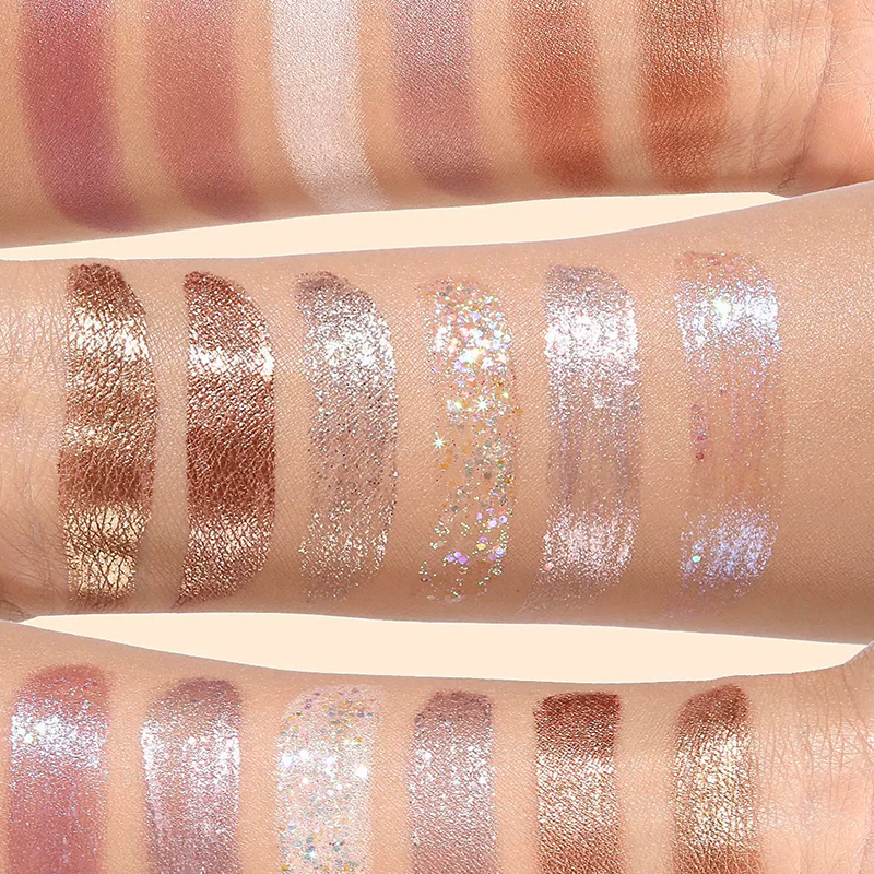 Smooth Finish Dual-Ended Eyeshadow Stick