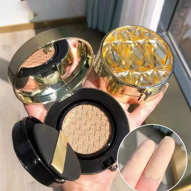 Oil-Control SPF30 Air Cushion BB Cream with Replacement