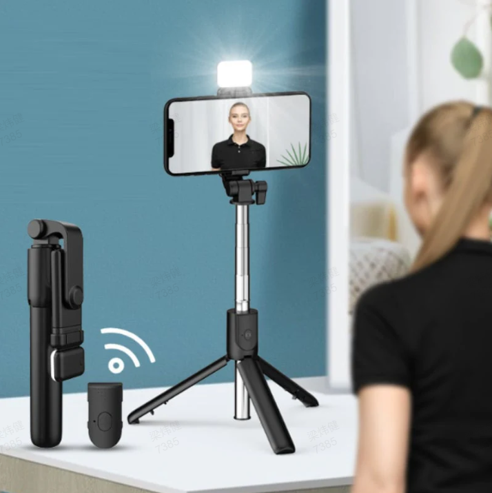 🏆 Hot sale 50% OFF✨4-in-1 Multifunctional magnetic selfie stick with 360° rotation
