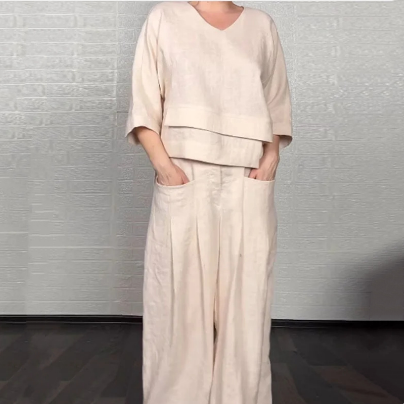 💎 2-piece cotton-linen set with an uneven hem – V-neck top + wide-leg pants, breathable & effortlessly stylish 🍂👚