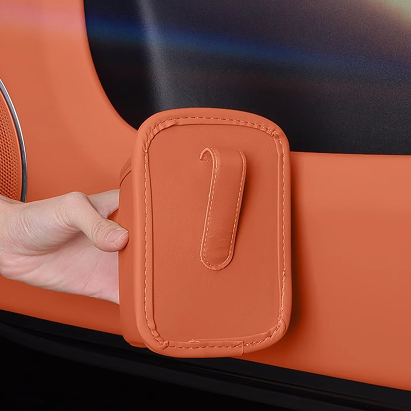 🥳2026 HOT SALE🥳🚗🧺 50% OFF! Leather Car Door Cup Holder – Wide‑mouth opening, easy reach for drinks & phone. Clip‑on secure fit. PU leather, tough & stylish. 🛡️✨