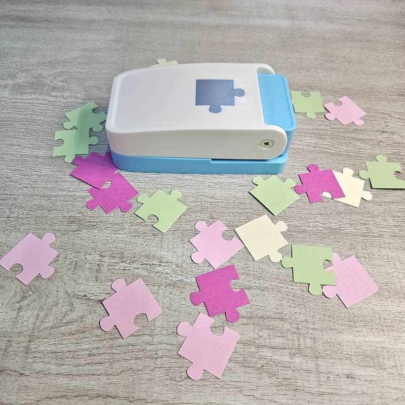 🧩Precision DIY Jigsaw Punch - Essential for Creative Crafting🔥