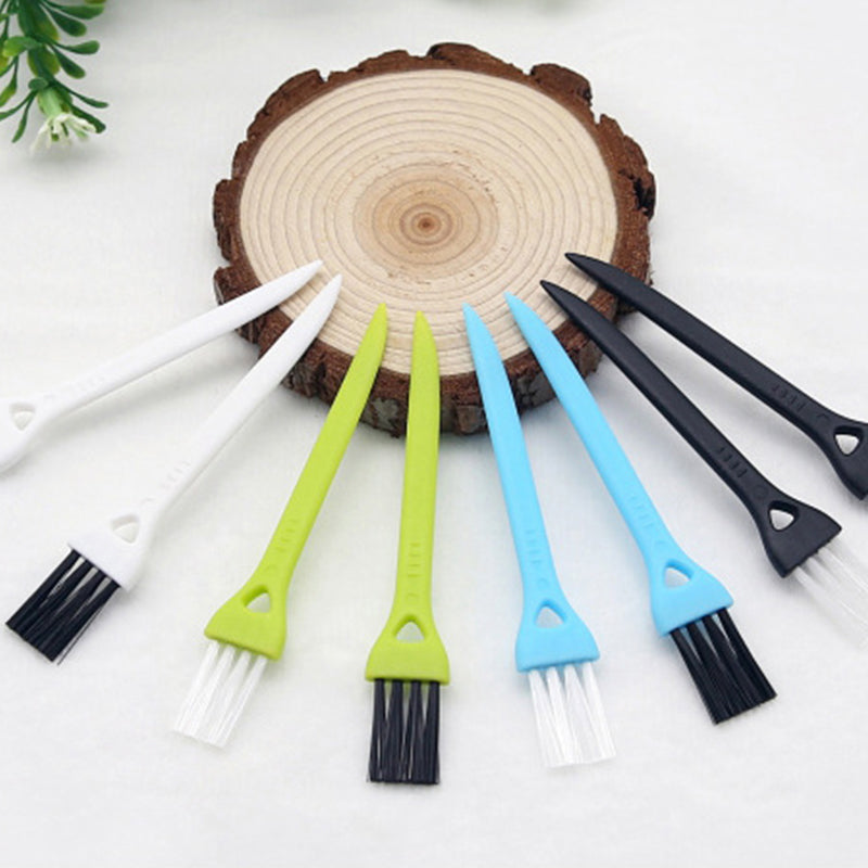 Multifunctional Electric Shaver & Razor Cleaning Brush