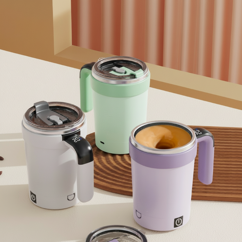 Automatic mixing cup with smart temperature display